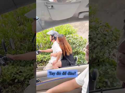 Tay đó để đâu