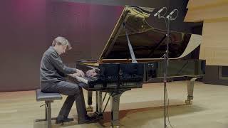O. Messiaen: Ile de Feu I