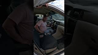 El Taxista NO Quiere Entrar Allí