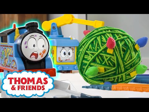 Luci Attorcigliate Fuori Controllo! 💡 | Clip dell’Episodio | Attento, Thomas