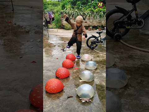 छोटू ने सारी गुब्बारे फोड़ दिए 😂🤩 #shorts #balloon #shortsviral #funnyshortsfeed