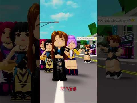 Bacon girl's mom invites the Huntrix to join the confession dance! #roblox #robloxshorts