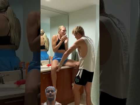 A disabled duckling helps his cat friend 🐥 #DuckRescue #CuteAnimal #AnimalRescue