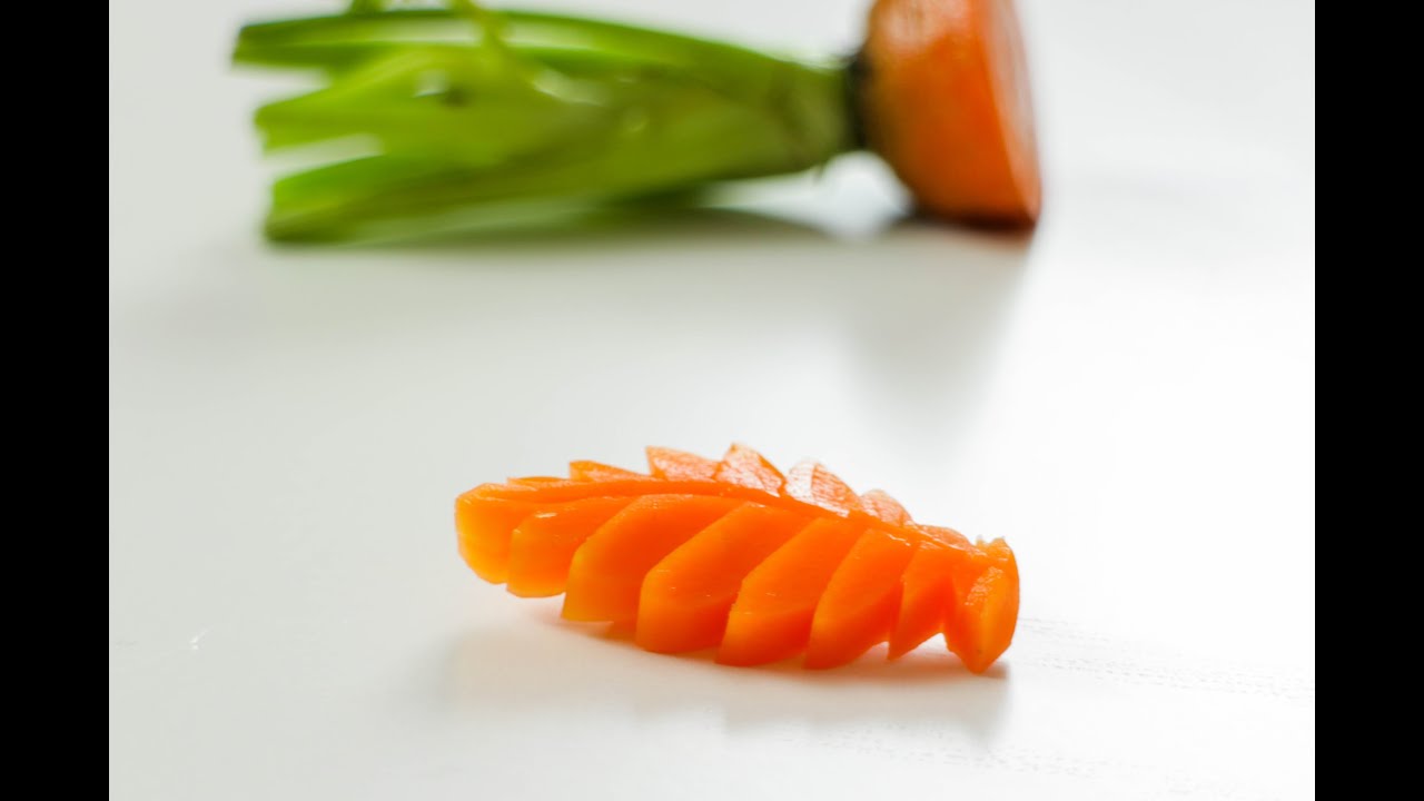 How To Make A Carrot Leaf - Vegetable Carving Art