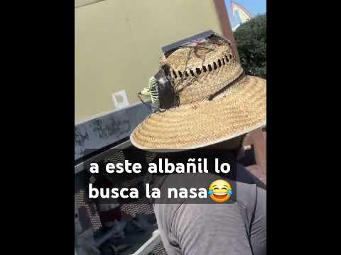 Albañiles de otro mundo🤣 #construction #contruccion #albañiles #nasa