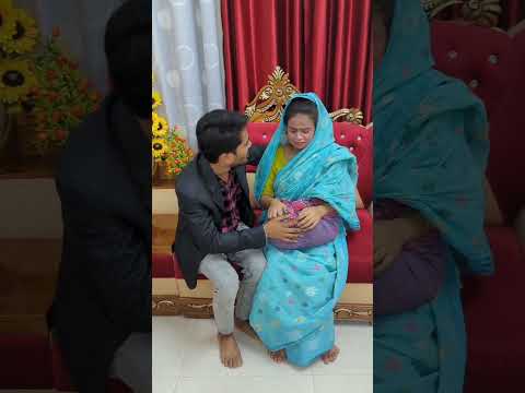 ১৫ বছর পর মার সাথে এভাবে দেখা হবে ছেলের।