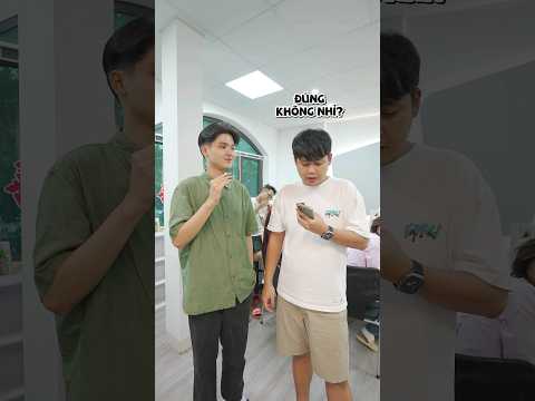 Schannel “hân hoan” chào đón em út Harry về Việt Nam