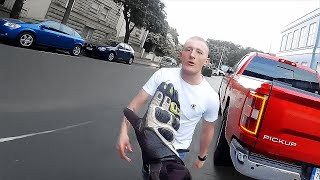 When Road Ragers Messed With The Wrong Person!