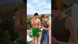 ME ARREPENTÍ 😨💦 La RESBALADILLA más EXTREMA del mundo… #Shorts #ResbaladillaExtrema