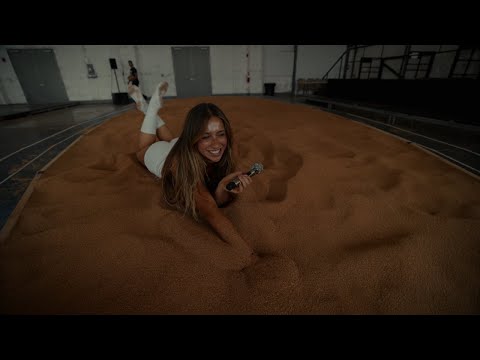 Tate McRae - 2025 MTV VMAs (Behind The Scenes)