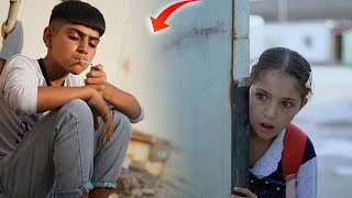 فلم قصير بنت تمنع طالب مدرسة من تتخين شوفو صار #لاتنسوا_الاشتراك_في_القناة_وتفعيل_الجرس
