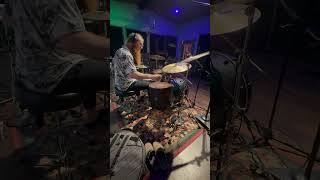 how to smash the chorus #drummer #recordingstudio #grooveoftheday #session #musician #drums #punk