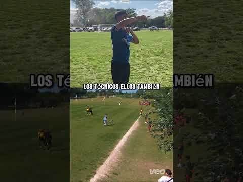 El árbitro me reta😱