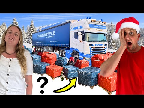 BUYING A TRUCK LOAD OF MYSTERY PALLETS FOR CHRISTMAS | #truckertim