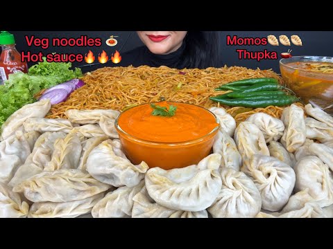 ASMR EATING THELE WALE CHOWMEIN,MOMOS,CHUTNEY,VEG THUKPA