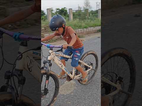 Cycle Stunt