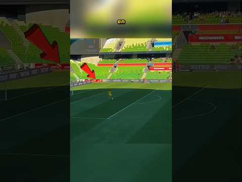 Balonu Futbol Sahasına Fırlattı! 🎈