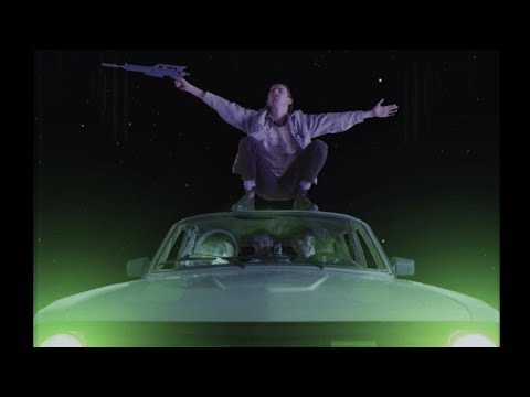 ПОШЛАЯ МОЛЛИ — ВСЕ ХОТЯТ МЕНЯ ПОЦЕЛОВАТЬ
