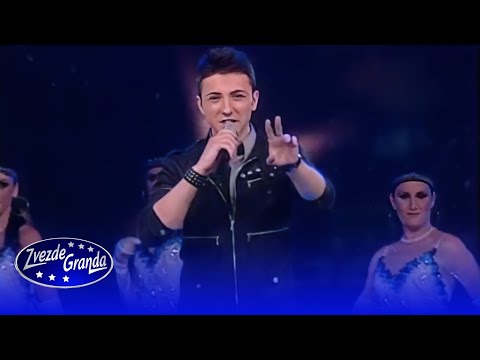 Stefan Petrusic - SVE JOS MIRISE NA NJU - Live - (Zvezde Granda Finale - Arena 2011)