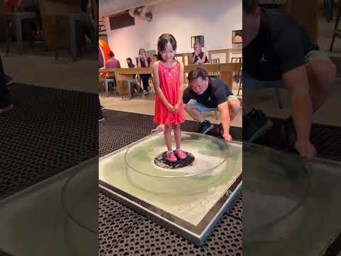 Dad surprises Ember 😱👶🏻❤️👧🏻🤣