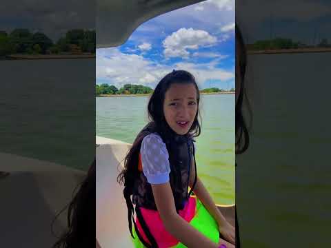 Deixou o celular caiu no lago 😱