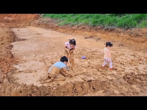 CRIANÇAS FORAM BRINCAR NO BARRO 😱 ROTINA MÃE DE 3