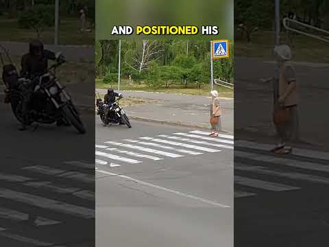The Kind Motorcyclist #kindness #respect #humanity #help #shortvideo