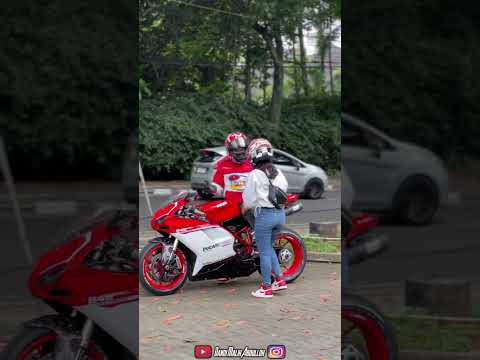 Ketika jok hanya punya ayang🥺 .. #ducati #848evo #sbk #bucin