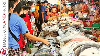 Burmese Market In Bangkok 8 AM | FRESH Seafood And More To Buy