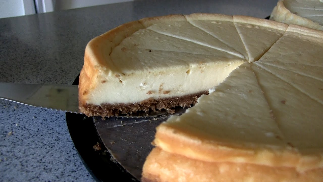 5, 300cals of Cheesecake Eaten in 60 Seconds