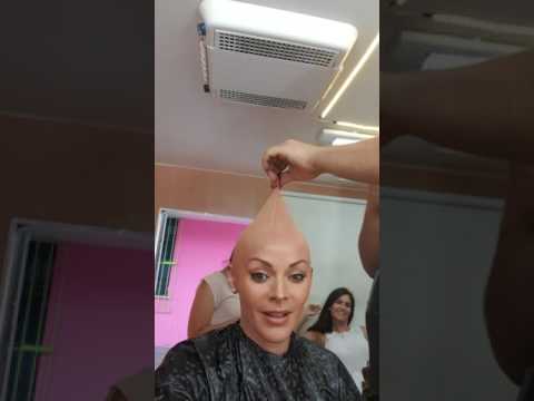 Verónica Macías pelona!!