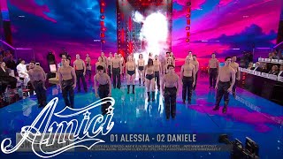 Amici 24 - L'esibizione del corpo di ballo