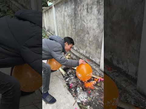 Nổ 100 Quả Bóng Bay – Cảnh Tượng Cực Mãn Nhãn!