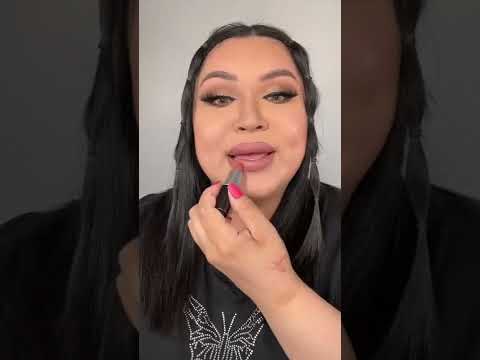 THE MOST ICONIC LIPSTICKS EVER?!