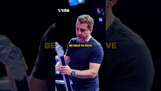 Guessing GARY NEVILLE’s first job ⚽️ Ep. 650 🪜