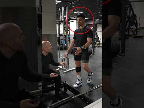 Don't try to shake hand with this guy! 🤯