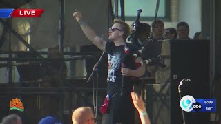 Red Hot Chilli Pipers perform 'bag rock' at Chevy Court