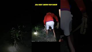 MERAH PUTIH BAPAK INI MENJALA MALAM HARI