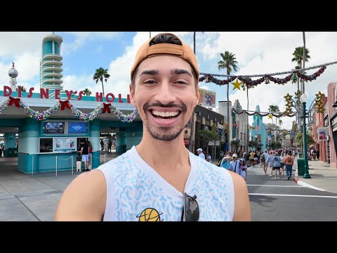 Disney’s Hollywood Studios Has The BEST Holiday Decorations | Walt Disney World 2024