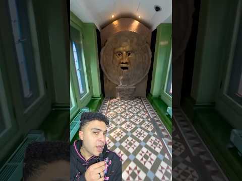 ‏أغرب تمثال في العالم 😳😱￼ The strangest statue in the world #monkey #travel #comedy #satisfying