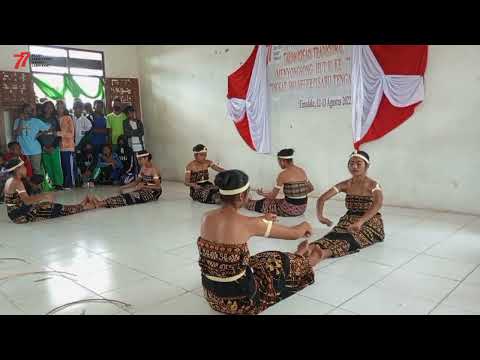 SMAN 1 SABU TENGAH PERINGATI HUT RI KE 77