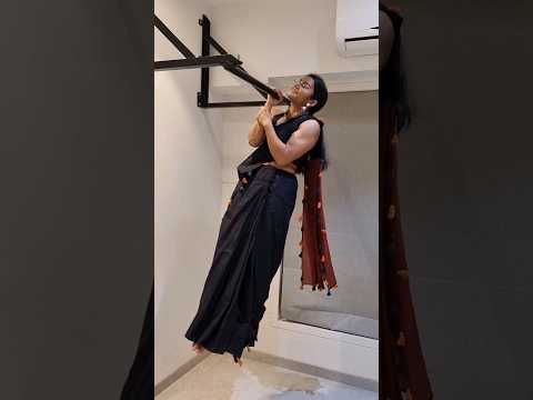 Pull Up Game😍💪 #sareeworkout #pullup #calisthenics #indian #traditional #trending #workout #fitness