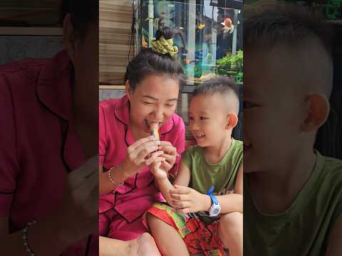 Bà nội quyền lực