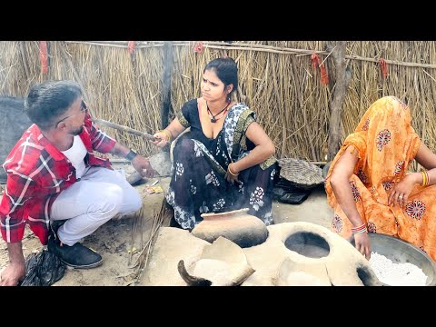 मेरा दो आलू एक शक्करकंद भून दो भाभी Prank On Village @LuchchaVeer