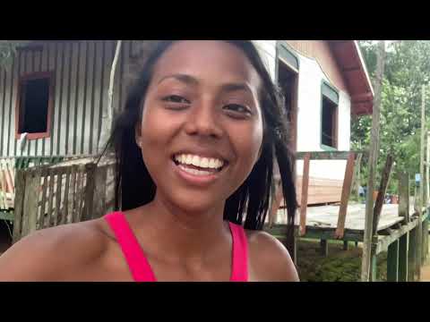 VIDA NA SELVA/RIBEIRINHA DA AMAZÔNIA/COMO DESCASCAR A CASTANHA E FAZER BOLO DE MASSA/AMAZÔNAS.