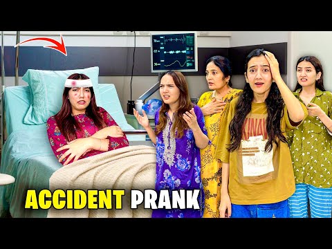 Accident Prank With My Family 😱😈| Zainab Stairs Say gir gai 😰|Sab Dr gye |  Sistrology