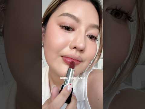 เป็นลิปบาล์มที่ใช้คำว่าสวยได้เปลืองมาก Smileye เป็นลิปบาล์มที่ใช้คำว่าสวยได้เปลืองมาก