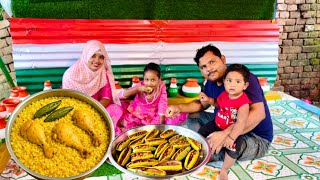 ঝিরি ঝিরি বৃষ্টিতে চিকেন খিচুড়ি আর পটল ভাজা দুপুরে জমিয়ে খাওয়া দাওয়া l Bengali state food