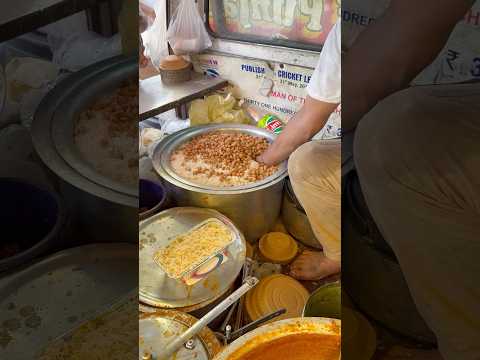 70/-Rupay Mix Chawal 🫣😱🤣 #streetfood #youtubeshorts #trending #shorts