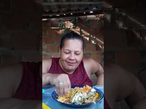 Comendo peixe